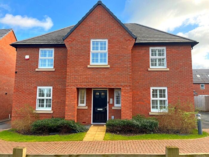 4 Bedroom Detached House For Sale In Wren Close, Kibworth, LE8