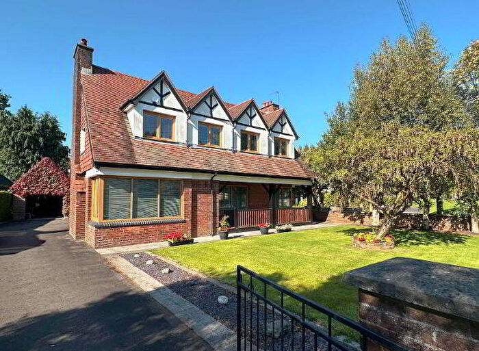 4 Bedroom Detached House For Sale In Portrush Road, Coleraine, BT52