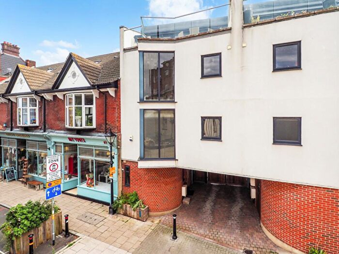 4 Bedroom Town House For Sale In Castle Road, Southsea, PO5