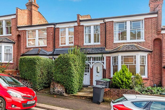 1 Bedroom Flat To Rent In Alexandra Gardens, London, N10