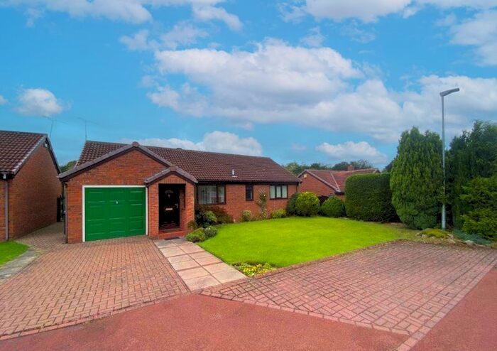 3 Bedroom Bungalow To Rent In Sweethope Dene, Morpeth, NE61