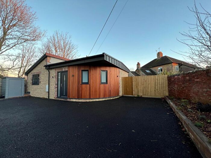 2 Bedroom Bungalow To Rent In Bayford Hill, Bayford, Wincanton, BA9