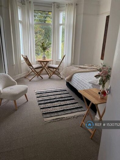 Studio To Rent In Breakspears Road, London, SE4