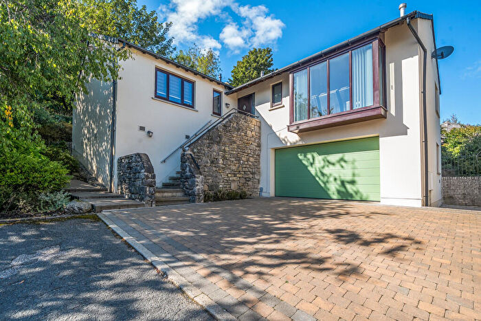 4 Bedroom Detached Bungalow For Sale In Underwood, Kendal, LA9