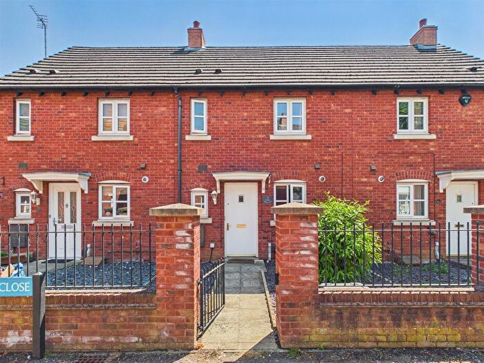 2 Bedroom Terraced House For Sale In Ferndale Close, Longlevens, Gloucester, GL2
