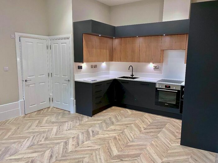 2 Bedroom Flat To Rent In The Coach House Apartment, Fulwood Road, S10