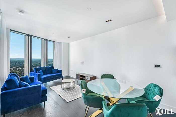 2 Bedroom Apartment To Rent In Amory Tower, Marsh Wall, E14