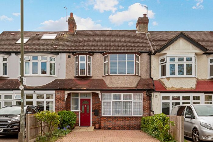 3 Bedroom Terraced House For Sale In Westway, London, SW20