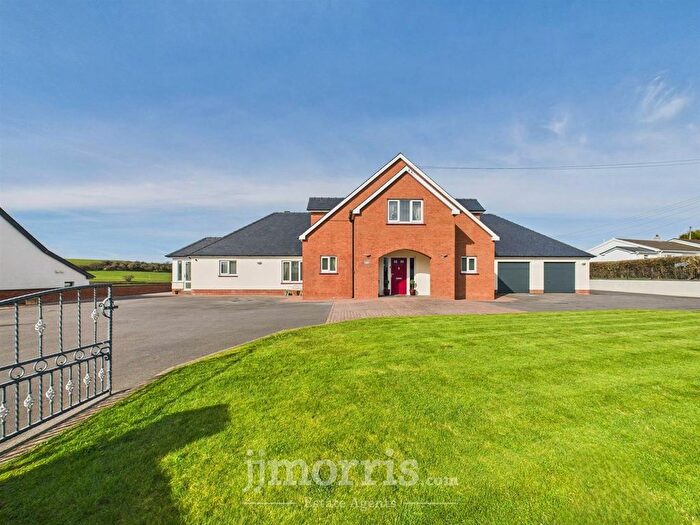 5 Bedroom Detached House For Sale In Verwig Road, Cardigan, SA43