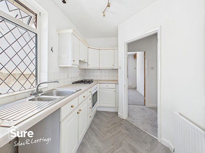 1 Bedroom Maisonette To Rent In Chapel Street, Hemel Hempstead, Hertfordshire, HP2