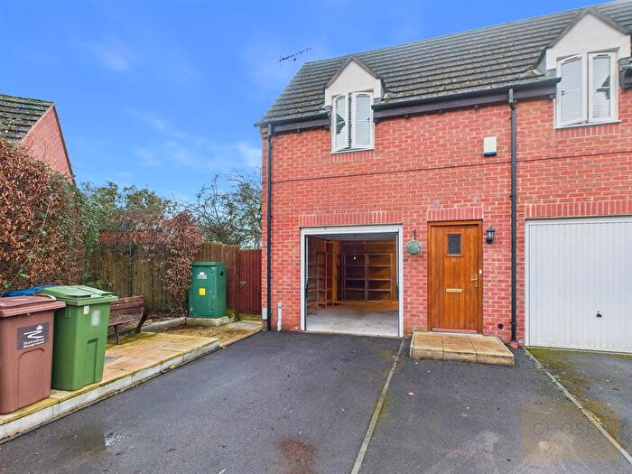 2 Bedroom Detached House To Rent In Barton Close, Innsworth, Gloucester, GL3