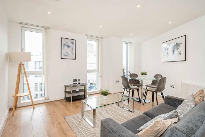 2 Bedroom Flat For Sale In Britannia Walk, Shoreditch, N1