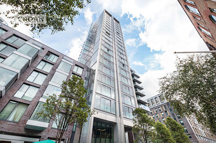 1 Bedroom Flat To Rent In Piazza Walk, London, E1