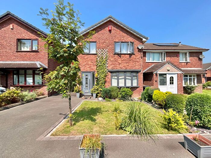 3 Bedroom Detached House For Sale In Lavender Avenue, Blythe Bridge, ST11