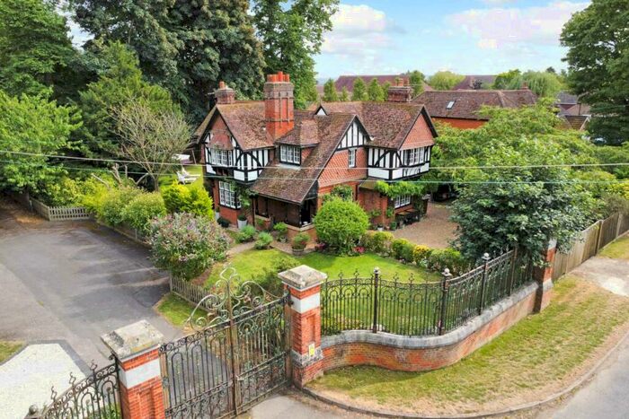 4 Bedroom Detached House For Sale In Wingrave, HP22