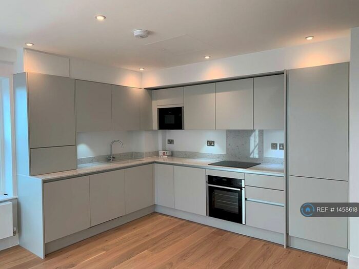 2 Bedroom Flat To Rent In Ward Street, Guildford, GU1