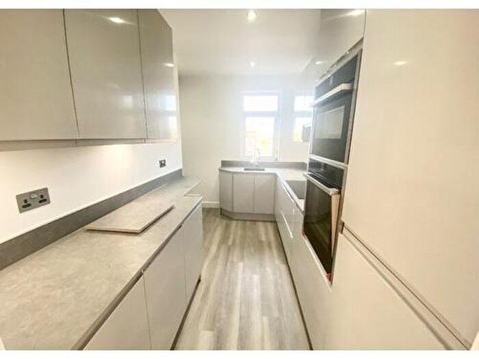 3 Bedroom Flat To Rent In Stobhill Road, Springburn, G21