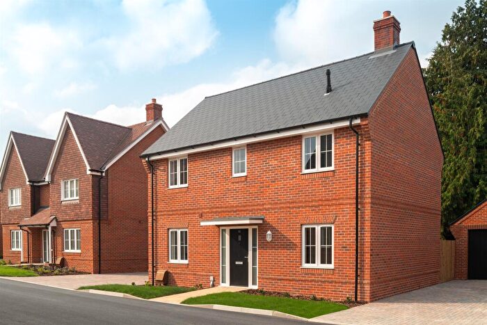 4 Bedroom Detached House For Sale In Grange Road, Netley Abbey, Southampton, SO31