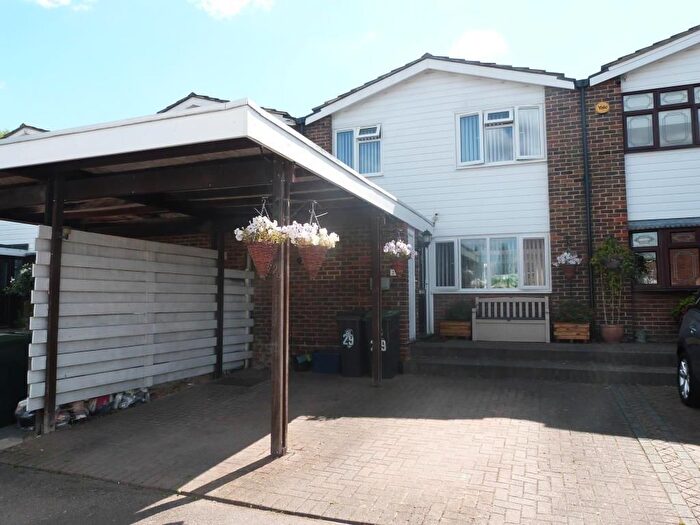 3 Bedroom Property To Rent In Caldbeck, Waltham Abbey, EN9