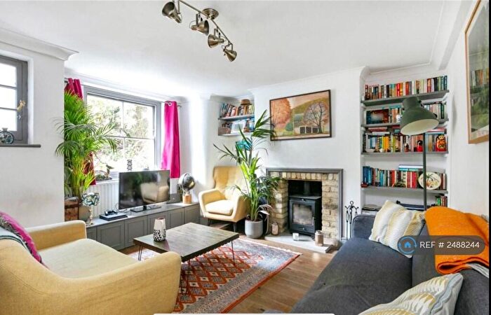 1 Bedroom Flat To Rent In Mount Pleasant Lane, London, E5