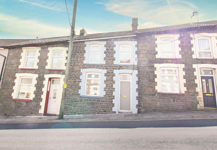 3 Bedroom Terraced House For Sale In Penrhys Road, Tylorstown, Ferndale, CF43