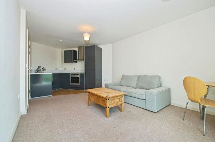 1 Bedroom Flat For Sale In Havannah Street, Cardiff, Caerdydd, CF10