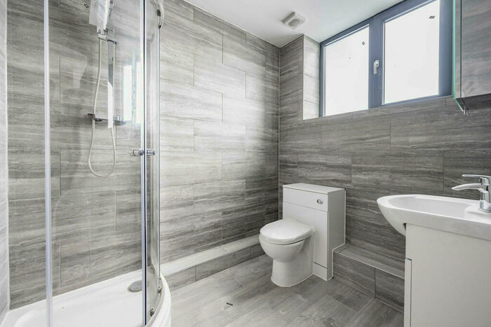 1 Bedroom Flat To Rent In London Road South, Lowestoft, NR33