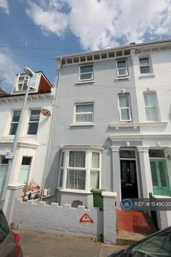5 Bedroom Terraced House To Rent In Stanley Road, Brighton, BN1