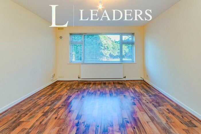 2 Bedroom Flat To Rent In Outram Road, Croydon, CR0