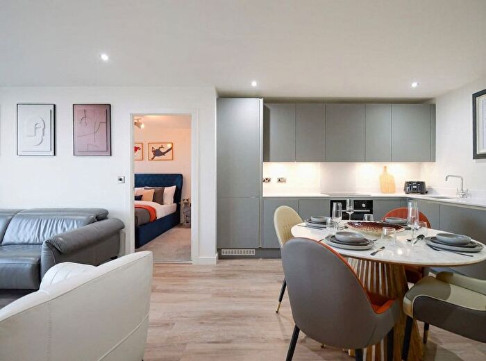 2 Bedroom Flat To Rent In Manchester, M1