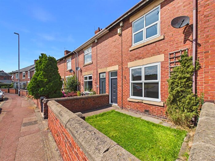 2 Bedroom Terraced House For Sale In The Crescent, Kibblesworth, Gateshead, NE11