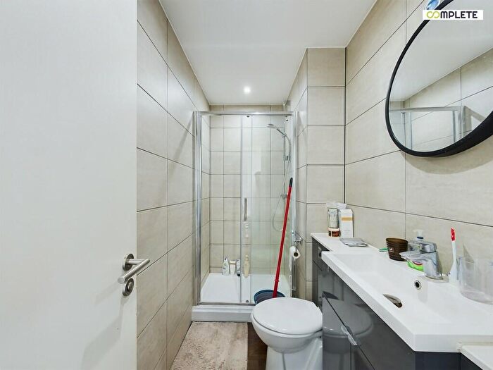 1 Bedroom Apartment For Sale In Westpoint, Old Trafford, M16