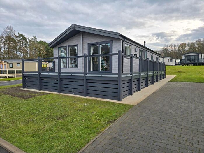 2 Bedroom Lodge For Sale In Sloshes Lane, Witton-le-Wear, Bishop Auckland, DL14