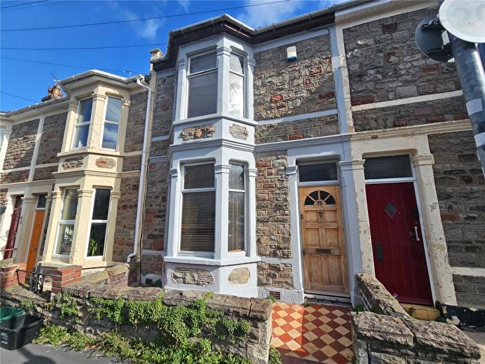 2 Bedroom Terraced House For Sale In Carlyle Road, Greenbank, Bristol, BS5