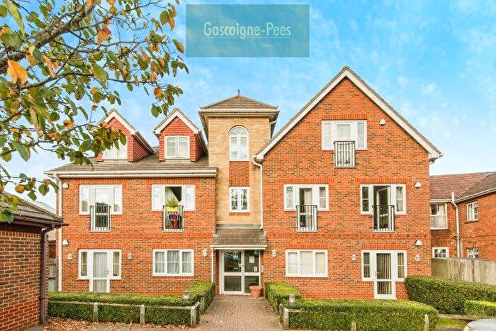 2 Bedroom Flat To Rent In Spring House, Basingstoke, RG21