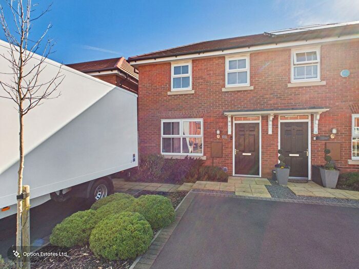 3 Bedroom Semi-Detached House For Sale In Pankhurst Close, East Leake, LE12