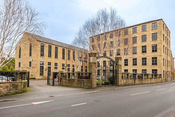 2 Bedroom Apartment For Sale In The Melting Point, Firth Street, Huddersfield, HD1
