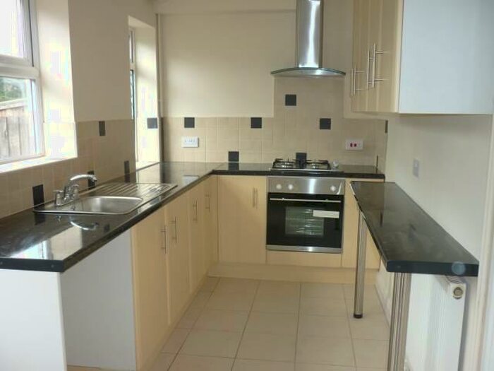 2 Bedroom Semi-Detached House To Rent In Wychbold Crescent, B33