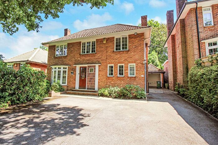 4 Bedroom Property For Sale In Chalk Hill, West End, SO18