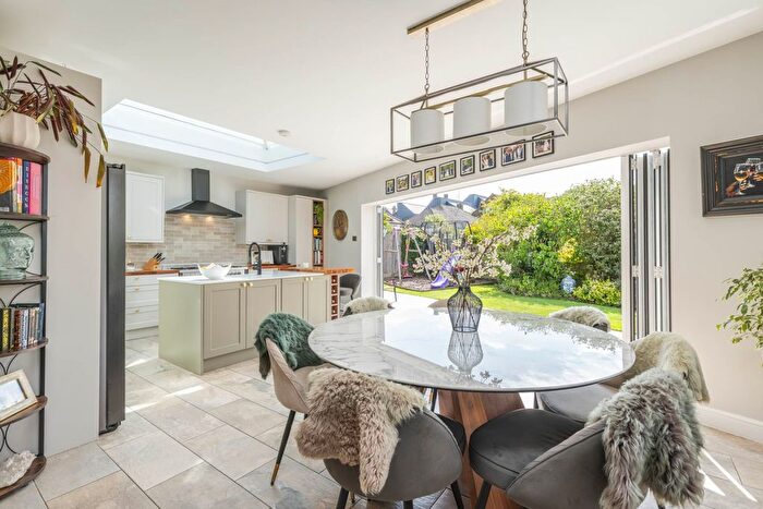 3 Bedroom Detached Bungalow For Sale In Doric Avenue, Southborough, Tunbridge Wells, TN4