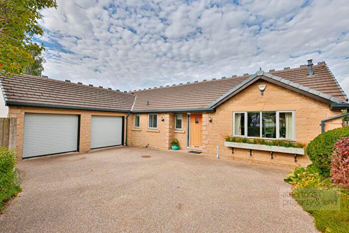 3 Bedroom Detached Bungalow For Sale In Woodlands Park, Whalley, BB7