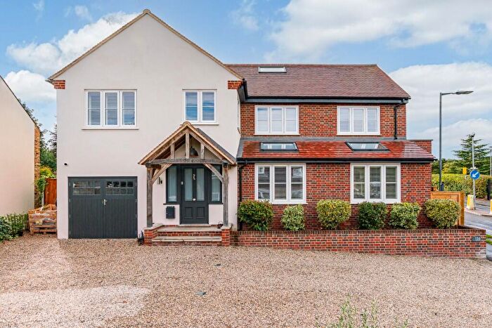 5 Bedroom Detached House For Sale In The Avenue, Bengeo, Hertford, Hertfordshire, SG14