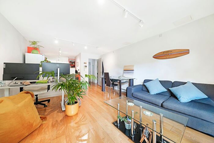 1 Bedroom Flat To Rent In Butlers Amp; Colonial Wharf, Shad Thames, SE1