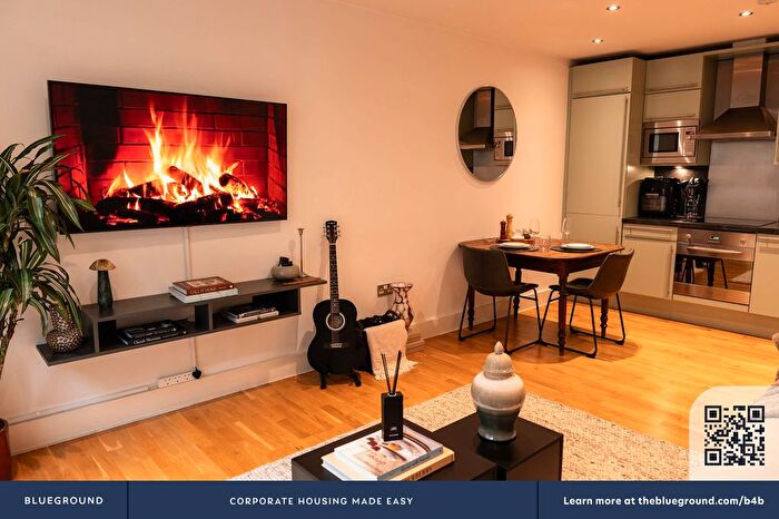 1 Bedroom Flat To Rent In City Of London, EC3N