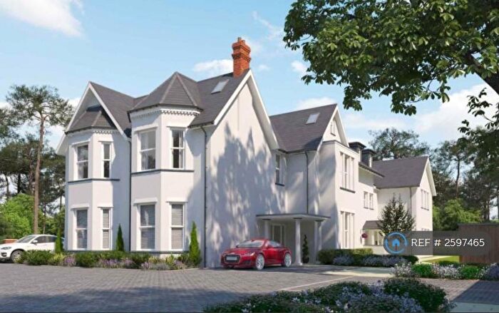 2 Bedroom Flat To Rent In Lansdowne Road, Bournemouth, BH1