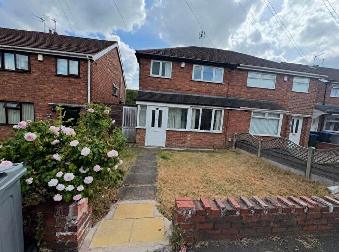 3 Bedroom Semi-Detached House For Sale In Appleton Avenue, Birmingham, West Midlands, B43