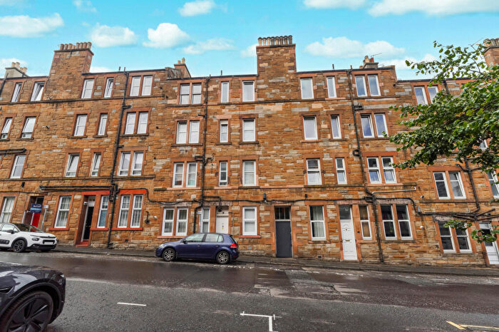 1 Bedroom Flat For Sale In Gibson Terrace, Edinburgh, Midlothian, EH11
