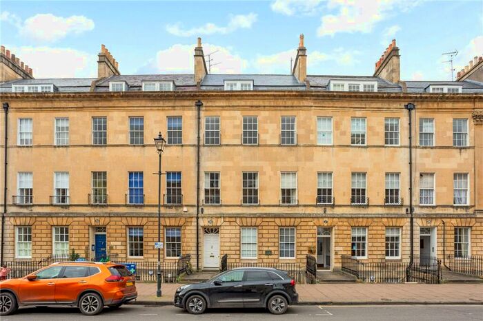 1 Bedroom Apartment To Rent In Great Pulteney Street, Bath, Somerset, BA2