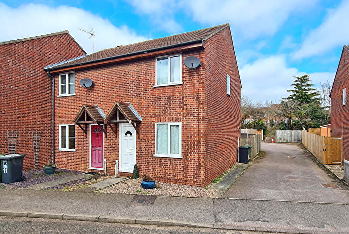 2 Bedroom End Of Terrace House For Sale In Sycamore Close, North Walsham, NR28