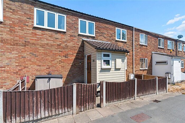 3 Bedroom Terraced House For Sale In Rokescroft, Basildon, Essex, SS13